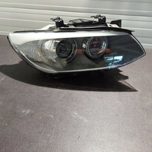 Laden Sie das Bild in den Galerie-Viewer, Frontscheinwerfer BMW 3 E92 7273200-04 Xenon Ein Stück (Rechts oder Links) SCH7798015018yn