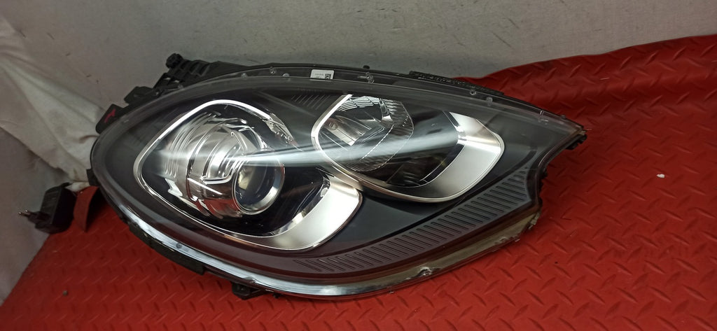 Frontscheinwerfer Audi Macan 95B941032DJ Rechts Scheinwerfer Headlight