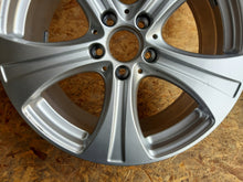 Load image into Gallery viewer, 1x Alufelge 18 Zoll 8.0&quot; 5x112 A2534010800 Mercedes-Benz Glc Rim Wheel