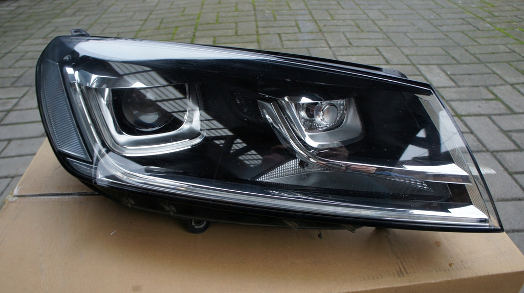 Frontscheinwerfer VW Touareg 7P1941034 7P1941034A Xenon Rechts Headlight