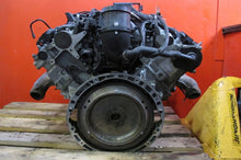 Laden Sie das Bild in den Galerie-Viewer, Motor Mercedes-Benz W221 M273961 5.5 388PS 285kW 263TKm 2005 Benzin Komplett MOT4445752187gy