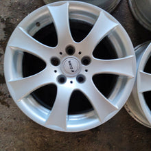 Laden Sie das Bild in den Galerie-Viewer, 4x Alufelge 16 Zoll 7.0" 5x112 20ET Glanz Silber 45895 BMW Rim Wheel FEL7914763485st