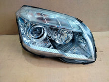 Laden Sie das Bild in den Galerie-Viewer, Frontscheinwerfer Mercedes-Benz X204 W204 A2048207559 Xenon Rechts Headlight