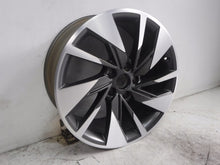 Laden Sie das Bild in den Galerie-Viewer, 1x Alufelge 18 Zoll 8.0" 5x112 46ET 601025BB Audi A3 Rim Wheel FEL3757028839om
