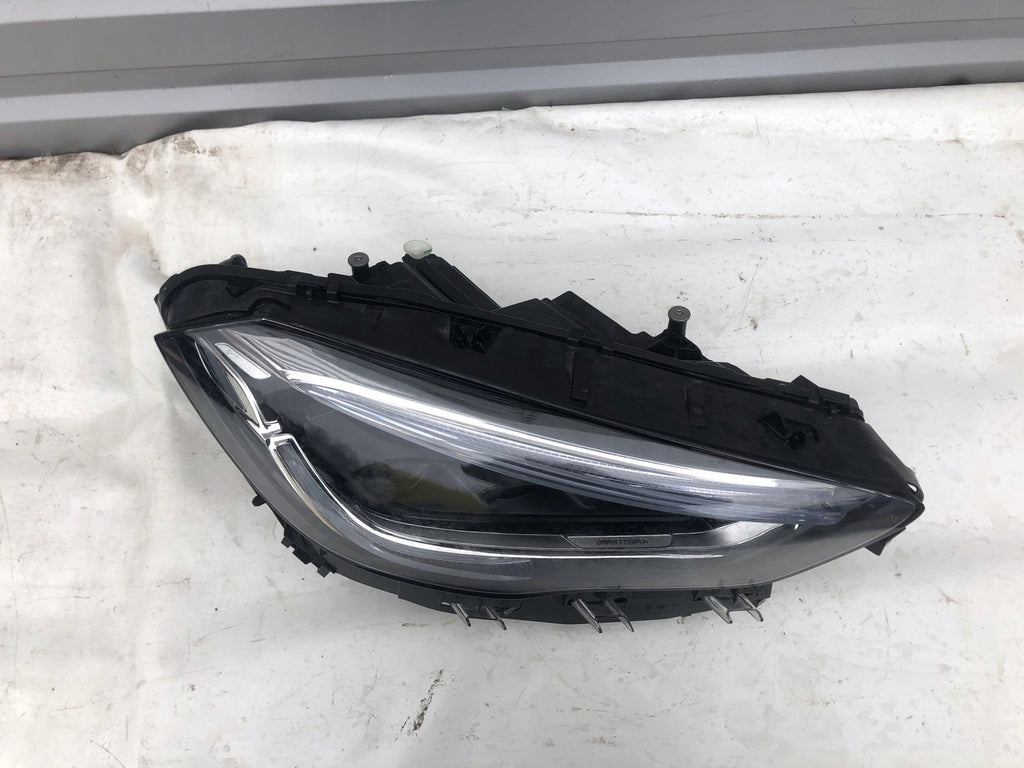 Frontscheinwerfer Mercedes-Benz W247 A2479065006 LED Rechts Headlight SCH7625430780it