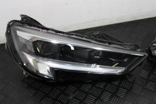 Laden Sie das Bild in den Galerie-Viewer, Frontscheinwerfer Opel Insignia B 39136836 39136835 LED Rechts oder Links