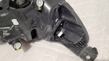 Laden Sie das Bild in den Galerie-Viewer, Frontscheinwerfer Ford Focus NX7B-13E017- LED Links Scheinwerfer Headlight SCH1015706223ll
