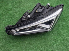 Laden Sie das Bild in den Galerie-Viewer, Frontscheinwerfer Seat Leon 5FB941007F Links Scheinwerfer Headlight SCH2298154331fy