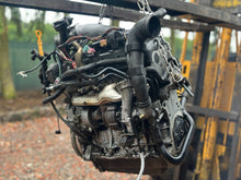 Laden Sie das Bild in den Galerie-Viewer, Motor VW T5 AXD 2.5 TDI 131PS 96kW Diesel Engine Komplett MOT4789128226fu