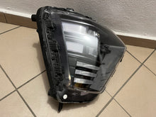 Load image into Gallery viewer, Frontscheinwerfer Hyundai Kona 92102-BE100 LED Rechts Scheinwerfer Headlight SCH6625852508li