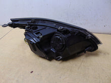 Laden Sie das Bild in den Galerie-Viewer, Frontscheinwerfer BMW E60 E61 Xenon Ein Stück (Rechts oder Links) Headlight SCH8637799033rc