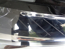 Laden Sie das Bild in den Galerie-Viewer, Frontscheinwerfer Skoda Superb III 3V1941016D Full LED Rechts Headlight