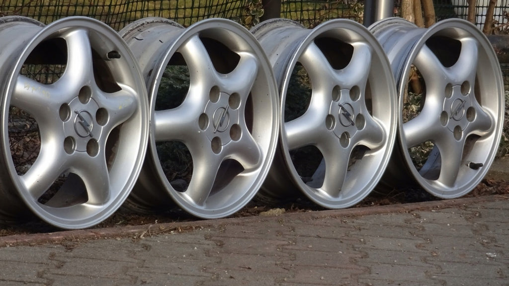 4x Alufelge 15 Zoll 6.0" 5x110 Opel Rim Wheel FEL8180343764zn
