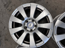 Laden Sie das Bild in den Galerie-Viewer, 4x Alufelge 16 Zoll 7.0" 5x112 38ET Glanz Silber A2124010002 Mercedes-Benz FEL7797380198ch