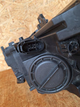 Load image into Gallery viewer, Frontscheinwerfer Mercedes-Benz W246 A2468200761 Xenon Links Headlight SCH3743306616td