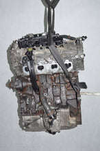 Laden Sie das Bild in den Galerie-Viewer, Motor Opel Renault Vivaro A Trafic M9R M9RL7L7 2.0 DCI Diesel Engine Unkomplett