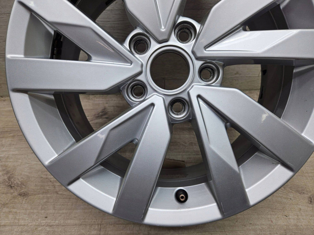 1x Alufelge 16 Zoll 6.5" 5x112 41ET Matt Silber 3G0601025BJ VW Passat B8 FEL4069192675ln