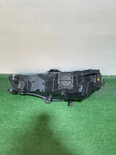 Laden Sie das Bild in den Galerie-Viewer, Frontscheinwerfer Audi A4 B9 8W0941006 Rechts Scheinwerfer Headlight SCH8611114170mu