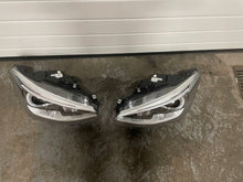 Laden Sie das Bild in den Galerie-Viewer, Frontscheinwerfer BMW 1 F21 F20 7296913 7296914 Xenon Rechts oder Links SCH5434568446id