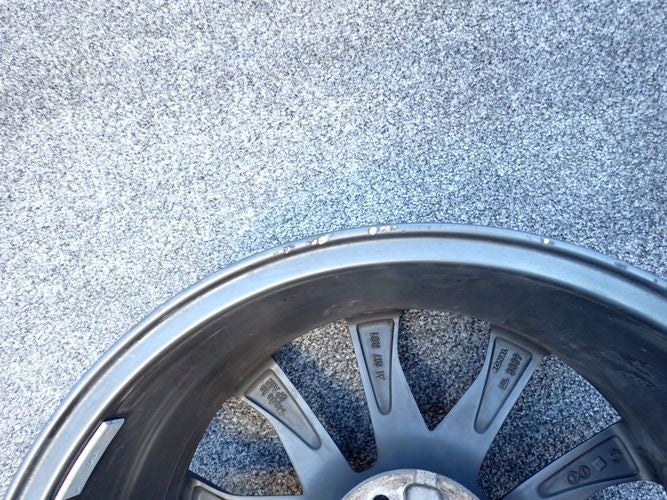 1x Alufelge 18 Zoll 7.5" 5x112 51ET Glanz Silber 5F0601025 Seat Leon Rim Wheel