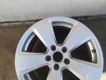Laden Sie das Bild in den Galerie-Viewer, 1x Alufelge 17 Zoll 7.5" 5x112 43ET 8V0601025P Audi A3 Rim Wheel FEL5566808057av