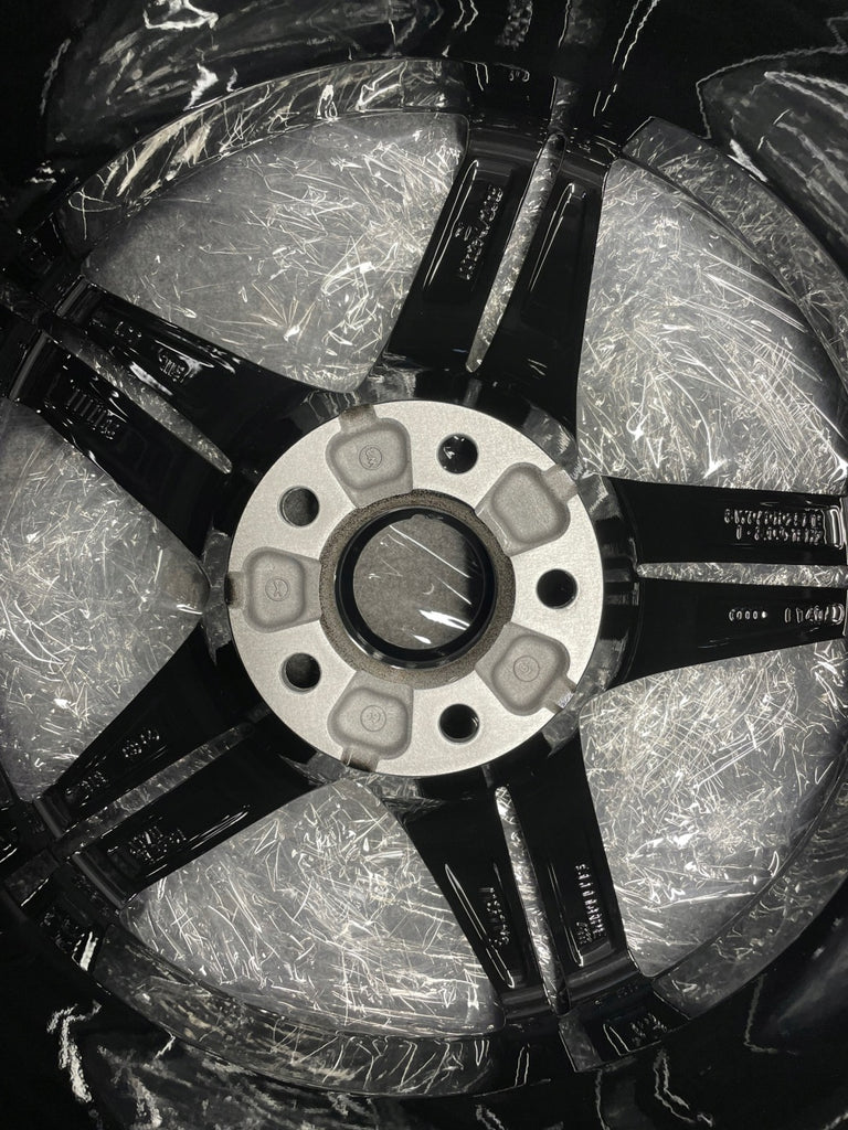 4x Alufelge 18 Zoll 8.0" 5x112 40ET Glanz Silber 8W0601025EC Audi A4 Rim Wheel FEL3949018147zd