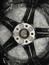 Laden Sie das Bild in den Galerie-Viewer, 4x Alufelge 18 Zoll 8.0" 5x112 40ET Glanz Silber 8W0601025EC Audi A4 Rim Wheel FEL3949018147zd