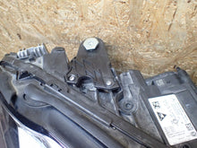 Load image into Gallery viewer, Frontscheinwerfer Mercedes-Benz W205 A2059068605 Rechts Scheinwerfer Headlight