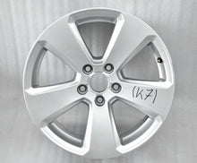 Load image into Gallery viewer, 1x Alufelge 17 Zoll 7.5&quot; 5x112 43ET Glanz Silber 8V0601025P Audi A3 Rim Wheel