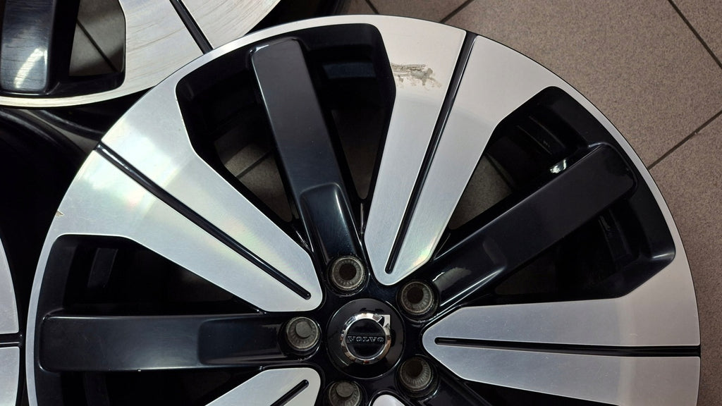 4x Alufelge 19 Zoll 7.5" 5x108 50 5ET Matt Schwarz 32143627 32143628 Volvo C40 FEL1535092863er