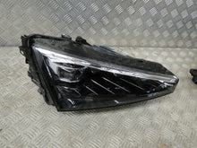 Load image into Gallery viewer, Frontscheinwerfer Skoda Scala Ein Satz Scheinwerfer Headlight SCH9788723378mu