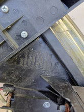 Laden Sie das Bild in den Galerie-Viewer, Frontscheinwerfer Mazda II Xenon Ein Stück (Rechts oder Links) Headlight