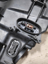 Laden Sie das Bild in den Galerie-Viewer, Frontscheinwerfer Skoda Superb II 3T1941018E Bi-Xenon Rechts Headlight
