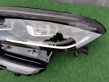 Laden Sie das Bild in den Galerie-Viewer, Frontscheinwerfer Renault Megane IV 260106126R Rechts Scheinwerfer Headlight SCH8024087068cs