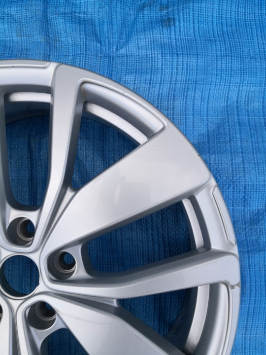 1x Alufelge 20 Zoll 6.5" 5x114.3 33ET 403006854R Renault Scenic Rim Wheel FEL3240561054es