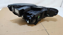 Laden Sie das Bild in den Galerie-Viewer, Frontscheinwerfer Volvo I 80000401 LED Links Scheinwerfer Headlight SCH9380564446ba
