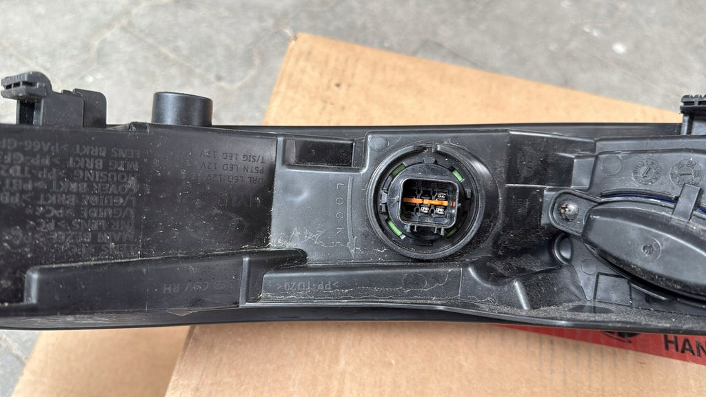Frontscheinwerfer Hyundai Bayon 92208-Q0500 LED Rechts Scheinwerfer Headlight SCH9436311740vy