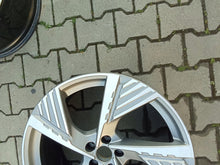 Laden Sie das Bild in den Galerie-Viewer, 1x Alufelge 22 Zoll 9.5" 5x112 36ET Matt Graphit 4KE601025B Audi E-Tron Mg FEL9887249255nb