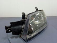 Laden Sie das Bild in den Galerie-Viewer, Frontscheinwerfer Mitsubishi Outlander I Links Scheinwerfer Headlight