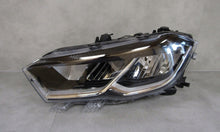 Laden Sie das Bild in den Galerie-Viewer, Frontscheinwerfer VW Polo 2G1941005D Links Scheinwerfer Headlight SCH8581881707bg