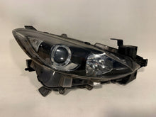 Load image into Gallery viewer, Frontscheinwerfer Mazda 3 BHR151030 Rechts Scheinwerfer Headlight SCH2394119124nb