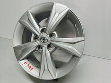 Laden Sie das Bild in den Galerie-Viewer, 1x Alufelge 17 Zoll 6.5" 5x114.3 45ET Glanz Silber PW457-10001 Toyota C-Hr Chr FEL9014038732rn