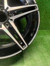 Load image into Gallery viewer, 1x Alufelge 18 Zoll 8.0&quot; 5x112 58ET A2064016600 Mercedes-Benz W206 Rim Wheel