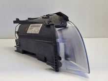 Laden Sie das Bild in den Galerie-Viewer, Frontscheinwerfer Volvo V70 III 31283915 Xenon Links Scheinwerfer Headlight