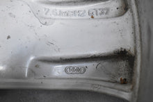 Load image into Gallery viewer, 1x Alufelge 18 Zoll 7.5" 5x112 37ET Glanz Silber 4G0601025M Audi A6 Rim Wheel FEL9140541709sx