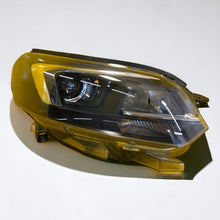 Laden Sie das Bild in den Galerie-Viewer, Frontscheinwerfer Opel Vivaro C Zafira Life 9832836480 Xenon Rechts Headlight