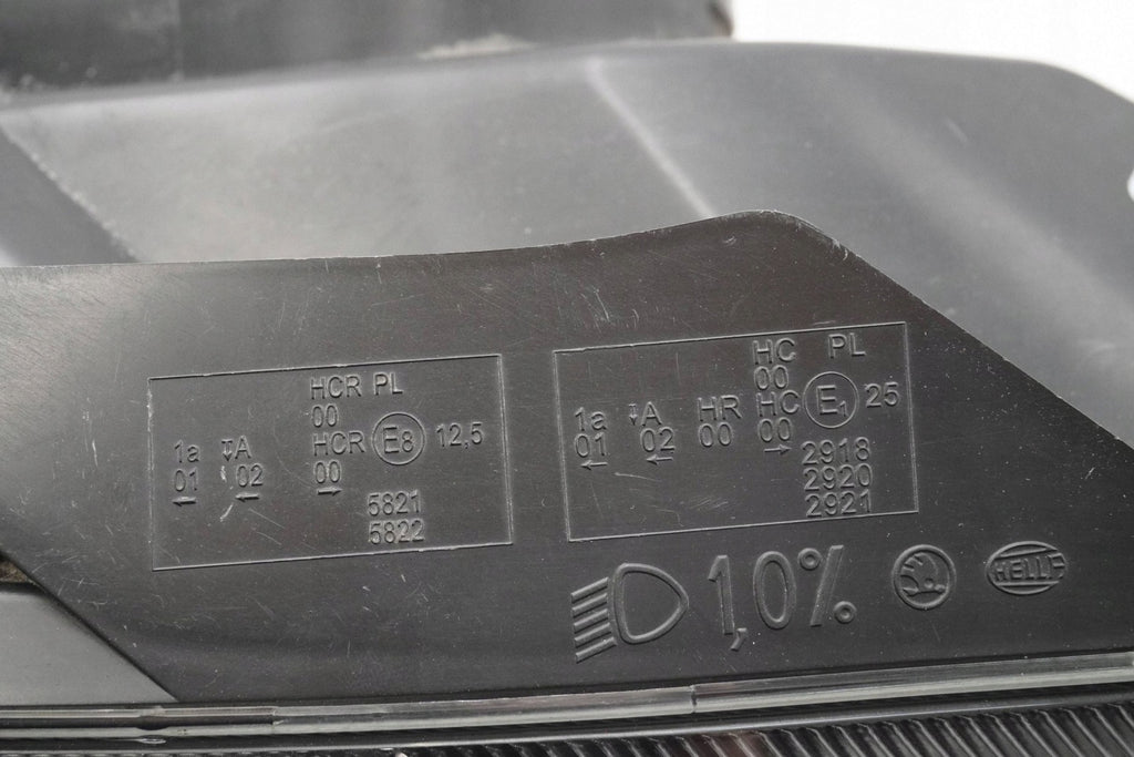 Frontscheinwerfer Skoda Fabia II 85122000 Rechts Scheinwerfer Headlight SCH3705550541dd