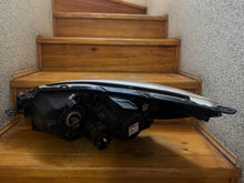 Load image into Gallery viewer, Frontscheinwerfer Mazda 5 895632 Xenon Rechts Scheinwerfer Headlight SCH4210223939ev