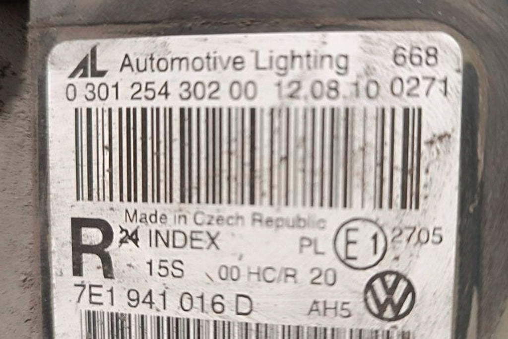Frontscheinwerfer VW Transporter V 030125430200 7E1941016 Rechts Headlight