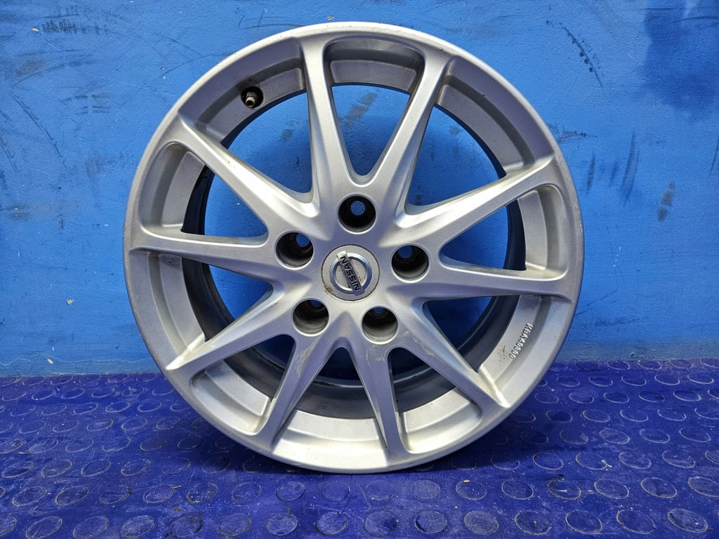 1x Alufelge 16 Zoll 6.5" 5x114.3 40ET Glanz Silber KE409-3Z110 Nissan I FEL3520867868gi